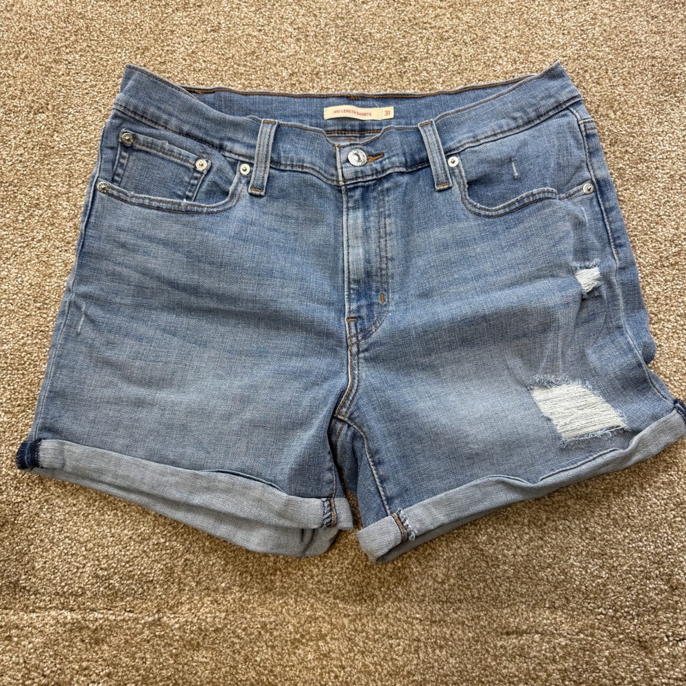Levis Womens Mid Length Shorts Light Blue Distressed Cuffed Denim 31 Summer